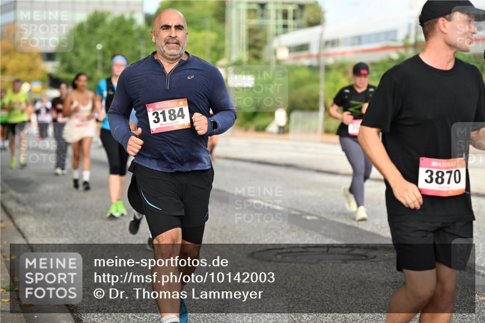 06.09.2026 - CURREX Alsterlauf Dr. Thomas Lammeyer http://msf.ph/oto/10142003 06.09.2026 10:11:17 Laufen 3184, 3870 meine-sportfotos.de