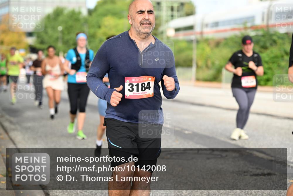 06.09.2026 - CURREX Alsterlauf Dr. Thomas Lammeyer http://msf.ph/oto/10142008 06.09.2026 10:11:18 Laufen 3184 meine-sportfotos.de