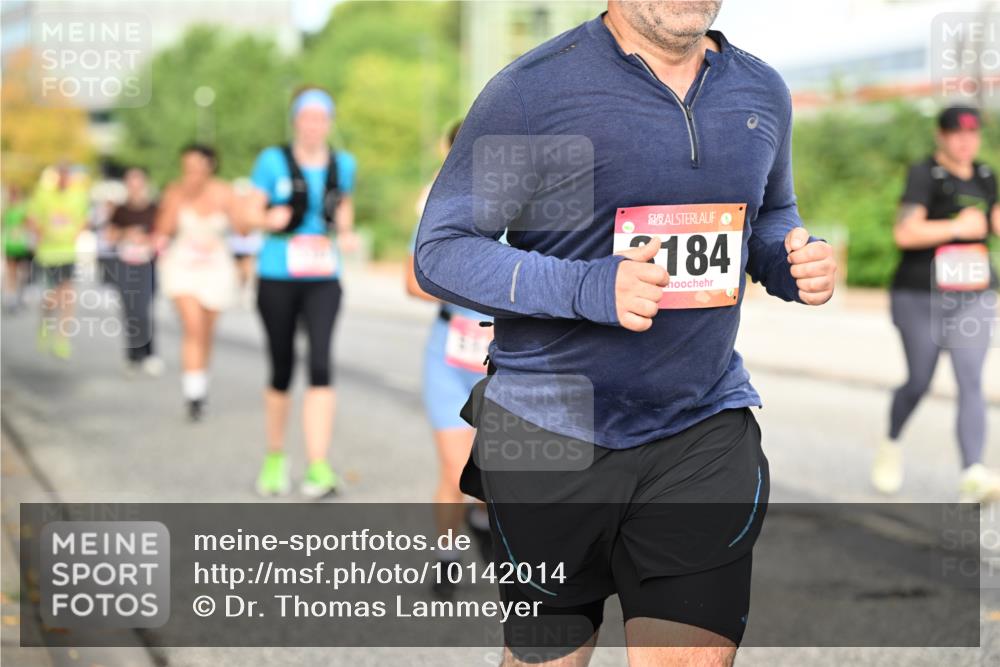 06.09.2026 - CURREX Alsterlauf Dr. Thomas Lammeyer http://msf.ph/oto/10142014 06.09.2026 10:11:18 Laufen 184 meine-sportfotos.de