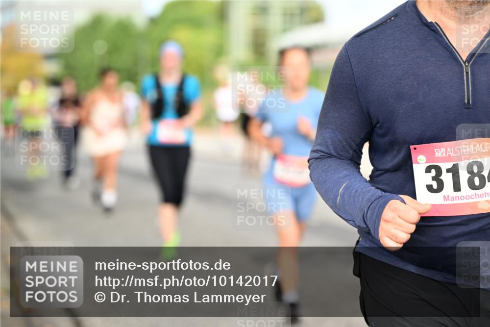 06.09.2026 - CURREX Alsterlauf Dr. Thomas Lammeyer http://msf.ph/oto/10142017 06.09.2026 10:11:19 Laufen 318 meine-sportfotos.de