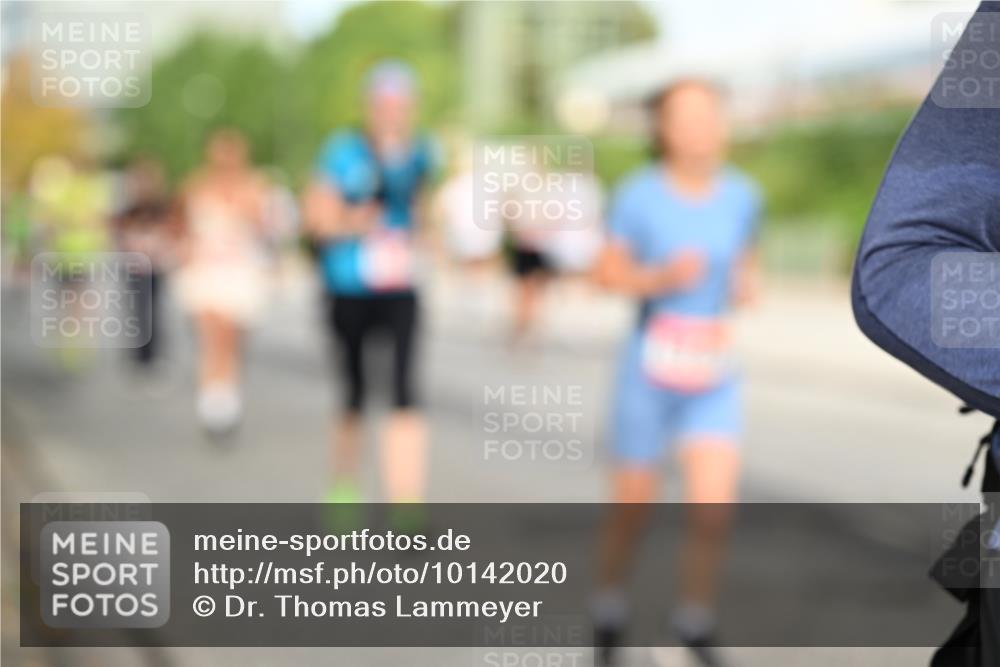 06.09.2026 - CURREX Alsterlauf Dr. Thomas Lammeyer http://msf.ph/oto/10142020 06.09.2026 10:11:19 Laufen  meine-sportfotos.de