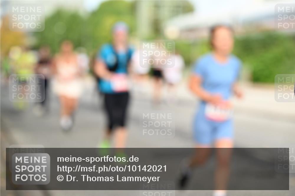 06.09.2026 - CURREX Alsterlauf Dr. Thomas Lammeyer http://msf.ph/oto/10142021 06.09.2026 10:11:19 Laufen  meine-sportfotos.de