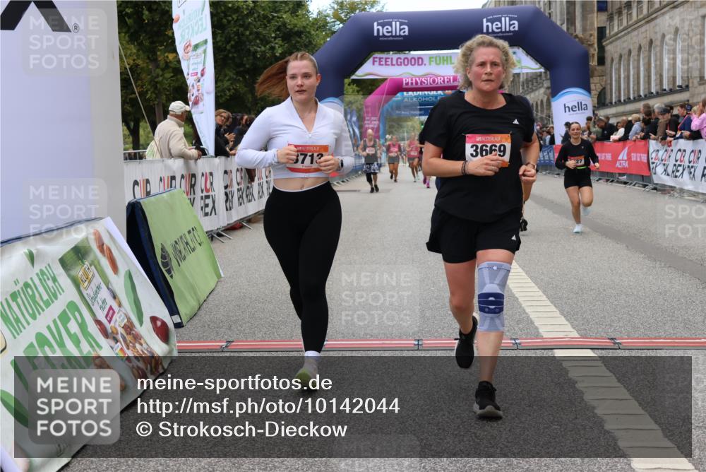 06.09.2026 - CURREX Alsterlauf Strokosch-Dieckow http://msf.ph/oto/10142044 06.09.2026 10:19:24 Ziel 2819, 2837, 3207, 3669, 3713, 4665, 5422, 5426, 5427, 5788, 5795 meine-sportfotos.de