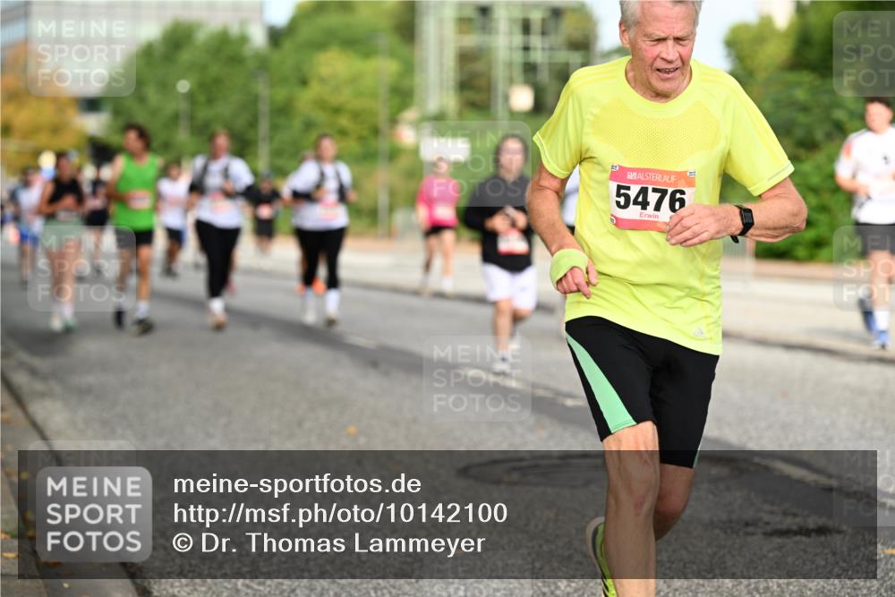 06.09.2026 - CURREX Alsterlauf Dr. Thomas Lammeyer http://msf.ph/oto/10142100 06.09.2026 10:11:27 Laufen 5476 meine-sportfotos.de