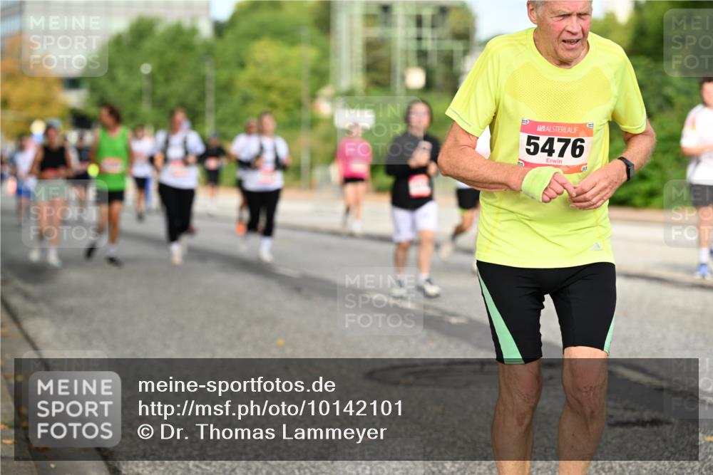 06.09.2026 - CURREX Alsterlauf Dr. Thomas Lammeyer http://msf.ph/oto/10142101 06.09.2026 10:11:27 Laufen 5476 meine-sportfotos.de