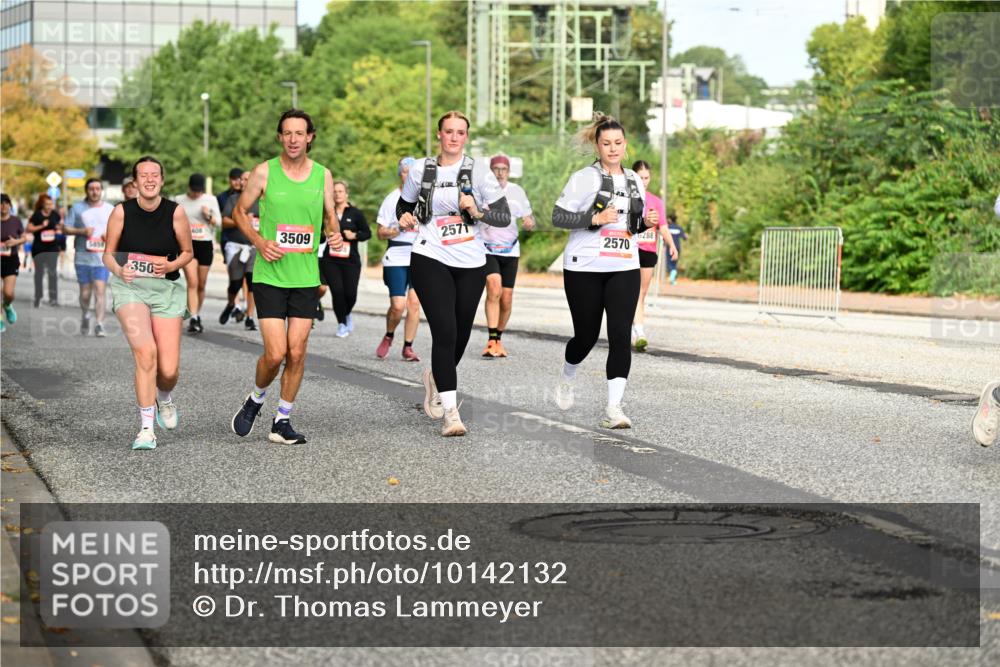 06.09.2026 - CURREX Alsterlauf Dr. Thomas Lammeyer http://msf.ph/oto/10142132 06.09.2026 10:11:30 Laufen 0, 350, 408, 2571, 3509, 2570, 6288 meine-sportfotos.de
