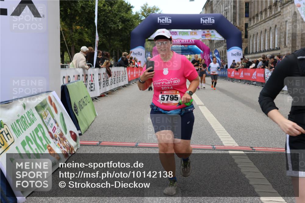06.09.2026 - CURREX Alsterlauf Strokosch-Dieckow http://msf.ph/oto/10142138 06.09.2026 10:19:28 Ziel 2292, 2293, 2819, 3669, 3713, 4665, 5376, 5422, 5426, 5427, 5788, 5795 meine-sportfotos.de