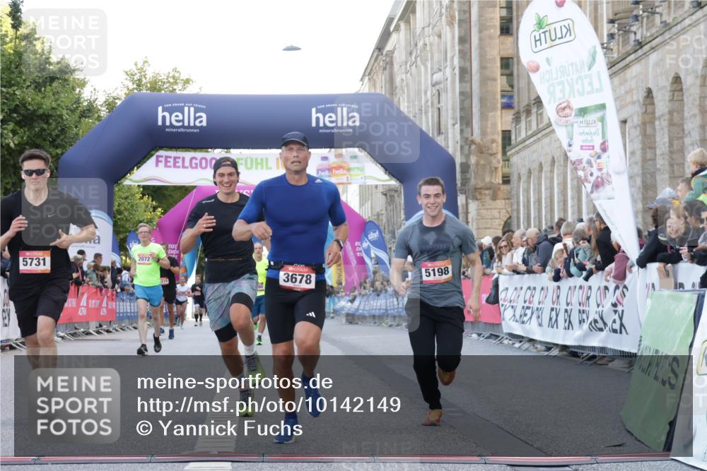 06.09.2026 - CURREX Alsterlauf Yannick Fuchs http://msf.ph/oto/10142149 06.09.2026 09:46:54 Ziel 2072, 3678, 4311, 4890, 5198, 5731, 6162, 6255, 8092, 8249 meine-sportfotos.de
