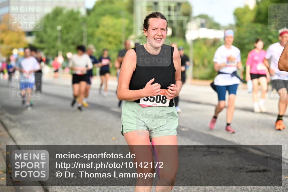 06.09.2026 - CURREX Alsterlauf Dr. Thomas Lammeyer http://msf.ph/oto/10142172 06.09.2026 10:11:35 Laufen 3508 meine-sportfotos.de