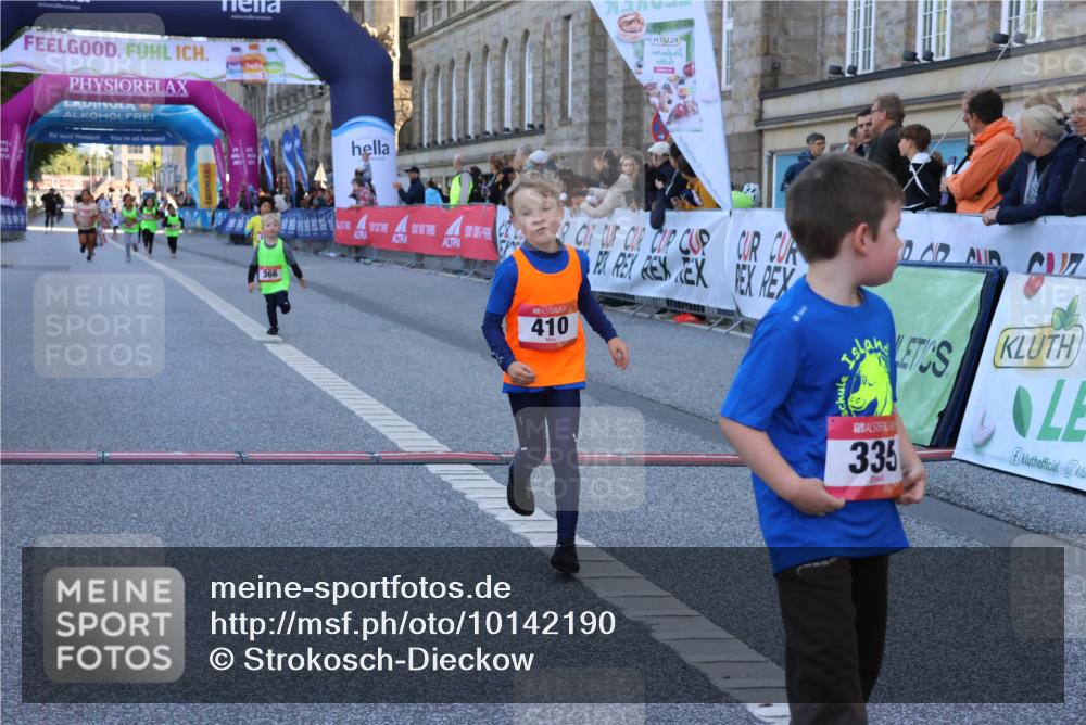 06.09.2026 - CURREX Alsterlauf Strokosch-Dieckow http://msf.ph/oto/10142190 06.09.2026 10:55:46 Ziel 237, 248, 335, 342, 366, 410, 8169 meine-sportfotos.de
