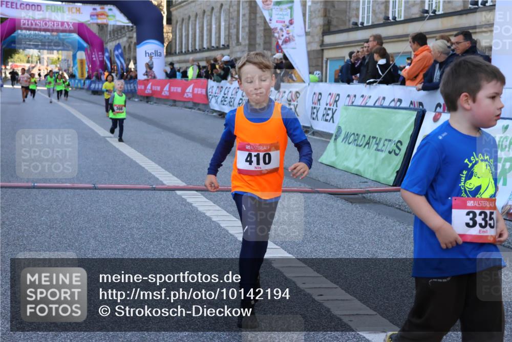 06.09.2026 - CURREX Alsterlauf Strokosch-Dieckow http://msf.ph/oto/10142194 06.09.2026 10:55:47 Ziel 237, 248, 335, 342, 366, 410, 8169 meine-sportfotos.de