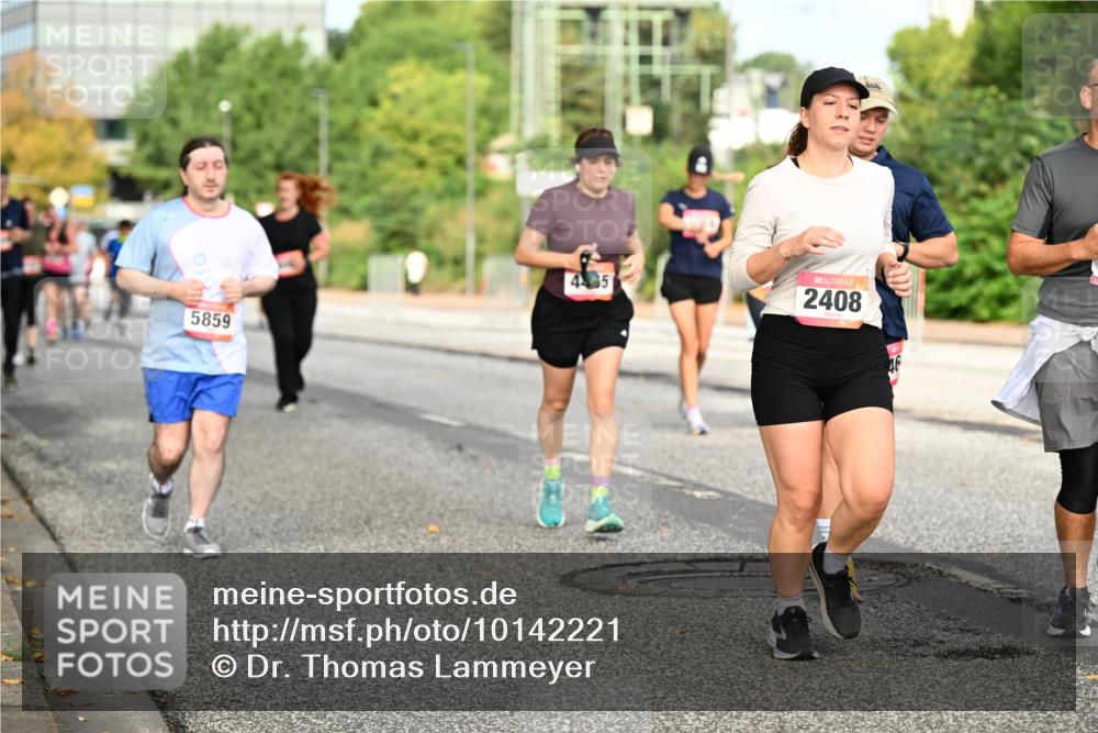 06.09.2026 - CURREX Alsterlauf Dr. Thomas Lammeyer http://msf.ph/oto/10142221 06.09.2026 10:11:40 Laufen 5859, 2408 meine-sportfotos.de