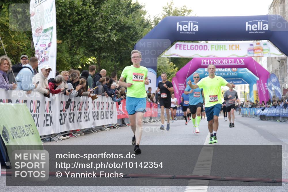 06.09.2026 - CURREX Alsterlauf Yannick Fuchs http://msf.ph/oto/10142354 06.09.2026 09:46:57 Ziel 2072, 3678, 4311, 4460, 5198, 5705, 5731, 6162, 6255 meine-sportfotos.de