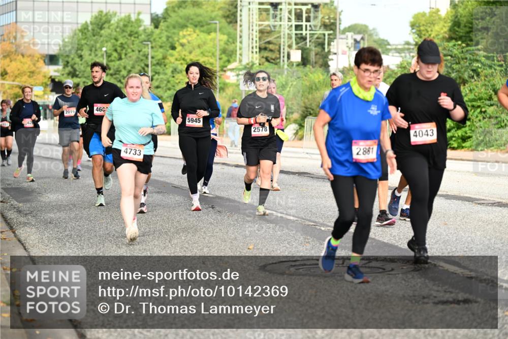 06.09.2026 - CURREX Alsterlauf Dr. Thomas Lammeyer http://msf.ph/oto/10142369 06.09.2026 10:11:55 Laufen 425, 2019, 460, 4733, 5945, 2578, 4043, 2881 meine-sportfotos.de