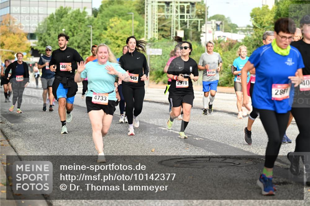 06.09.2026 - CURREX Alsterlauf Dr. Thomas Lammeyer http://msf.ph/oto/10142377 06.09.2026 10:11:55 Laufen 5425, 46, 4733, 945, 4156, 62, 2578, 28, 40 meine-sportfotos.de