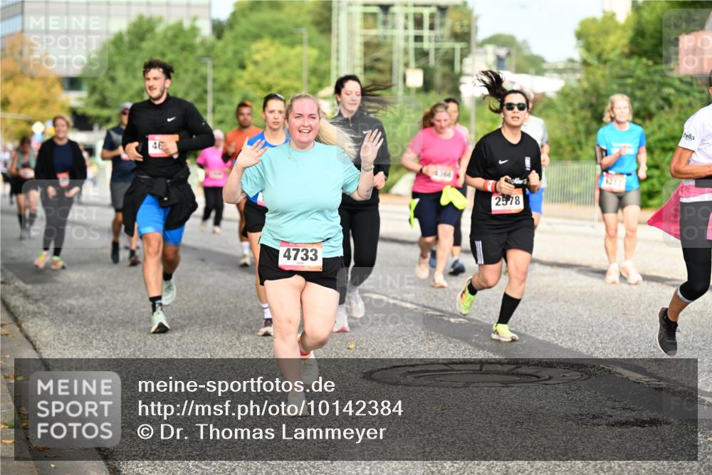 06.09.2026 - CURREX Alsterlauf Dr. Thomas Lammeyer http://msf.ph/oto/10142384 06.09.2026 10:11:56 Laufen 46, 4733, 366, 25, 78, 6217 meine-sportfotos.de