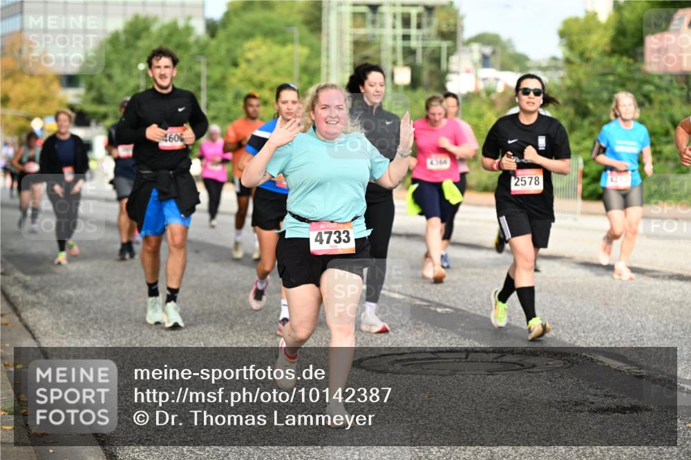 06.09.2026 - CURREX Alsterlauf Dr. Thomas Lammeyer http://msf.ph/oto/10142387 06.09.2026 10:11:56 Laufen 606, 4733, 2578 meine-sportfotos.de