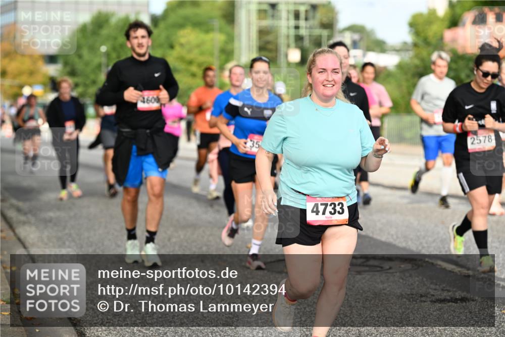 06.09.2026 - CURREX Alsterlauf Dr. Thomas Lammeyer http://msf.ph/oto/10142394 06.09.2026 10:11:57 Laufen 4606, 35, 4733, 2578 meine-sportfotos.de