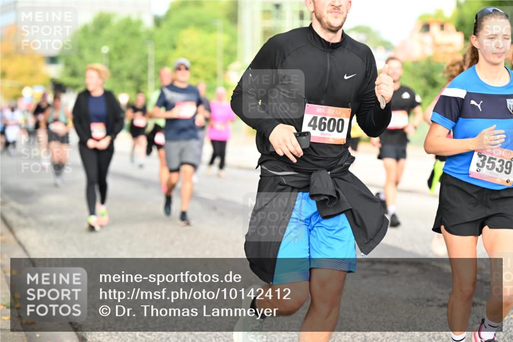 06.09.2026 - CURREX Alsterlauf Dr. Thomas Lammeyer http://msf.ph/oto/10142412 06.09.2026 10:11:59 Laufen 4600, 3539, 0 meine-sportfotos.de