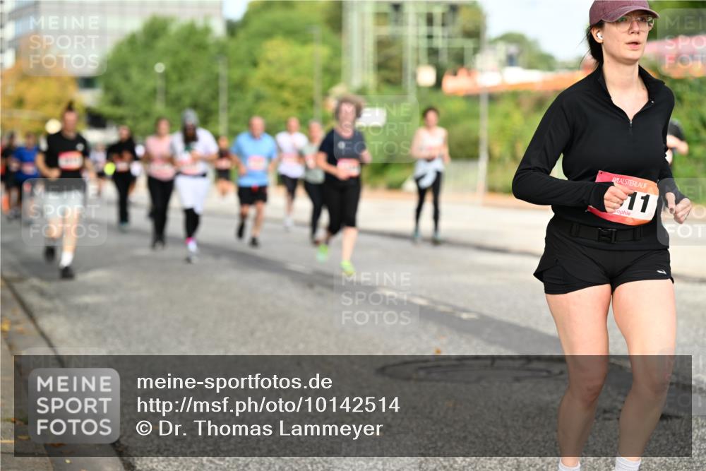 06.09.2026 - CURREX Alsterlauf Dr. Thomas Lammeyer http://msf.ph/oto/10142514 06.09.2026 10:12:10 Laufen 11 meine-sportfotos.de