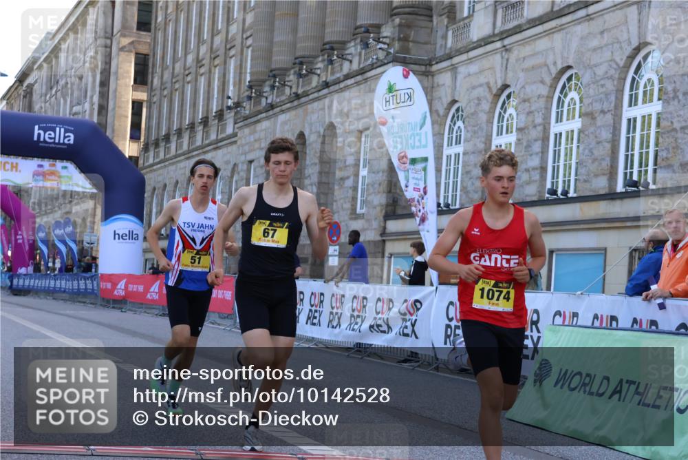 06.09.2026 - CURREX Alsterlauf Strokosch-Dieckow http://msf.ph/oto/10142528 06.09.2026 11:04:18 Ziel 51, 53, 59, 67, 69, 72, 77, 83, 85, 88, 1074 meine-sportfotos.de