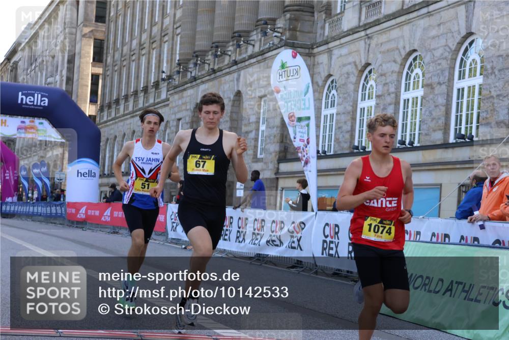06.09.2026 - CURREX Alsterlauf Strokosch-Dieckow http://msf.ph/oto/10142533 06.09.2026 11:04:19 Ziel 51, 53, 59, 67, 69, 72, 77, 83, 85, 88, 1074 meine-sportfotos.de