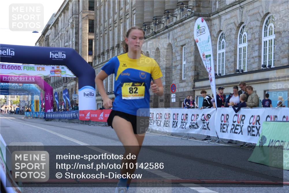 06.09.2026 - CURREX Alsterlauf Strokosch-Dieckow http://msf.ph/oto/10142586 06.09.2026 11:05:05 Ziel 82 meine-sportfotos.de