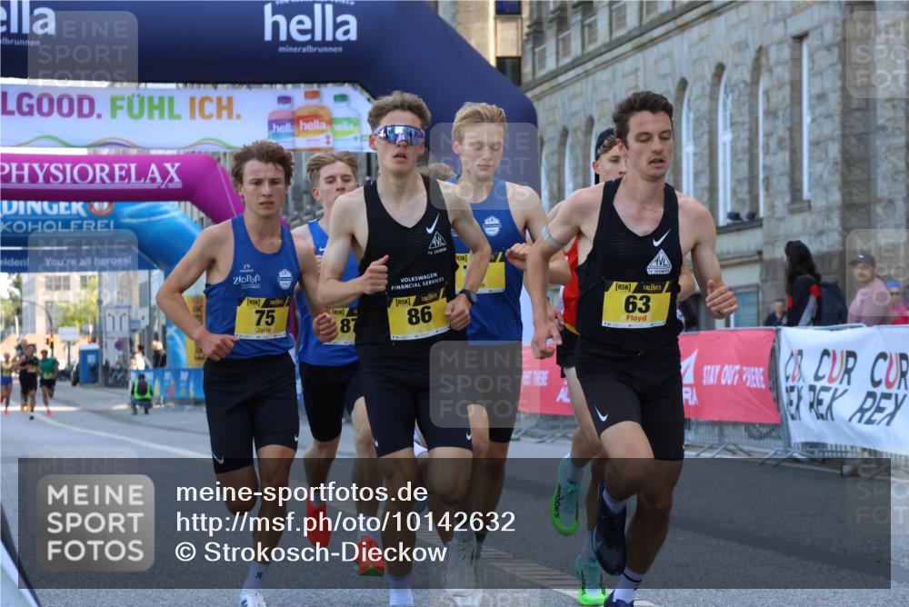 06.09.2026 - CURREX Alsterlauf Strokosch-Dieckow http://msf.ph/oto/10142632 06.09.2026 11:07:07 Ziel 63, 64, 71, 75, 78, 86, 87 meine-sportfotos.de