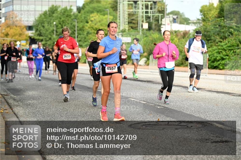 06.09.2026 - CURREX Alsterlauf Dr. Thomas Lammeyer http://msf.ph/oto/10142709 06.09.2026 10:12:30 Laufen 3633, 4557, 8283 meine-sportfotos.de