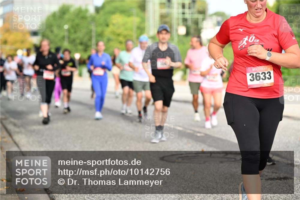 06.09.2026 - CURREX Alsterlauf Dr. Thomas Lammeyer http://msf.ph/oto/10142756 06.09.2026 10:12:35 Laufen 0, 3633 meine-sportfotos.de