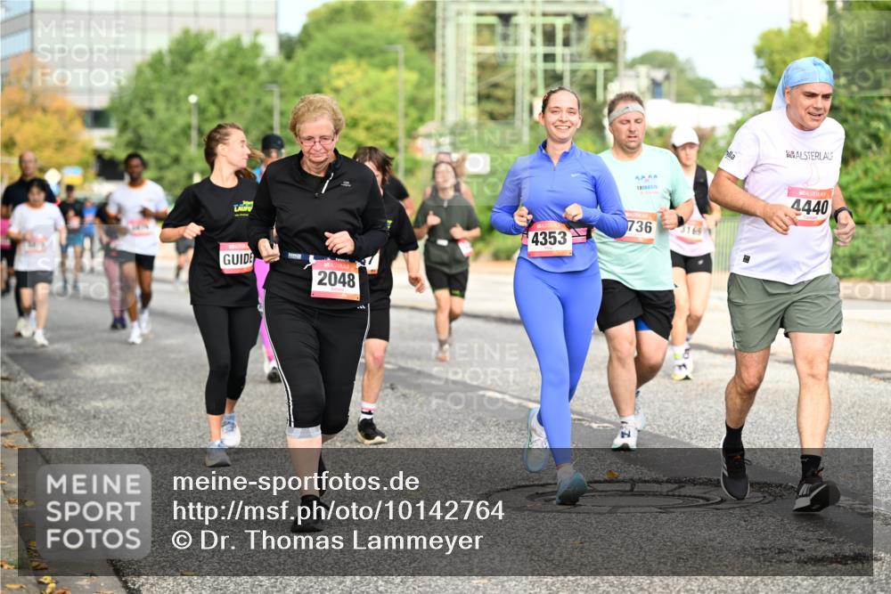 06.09.2026 - CURREX Alsterlauf Dr. Thomas Lammeyer http://msf.ph/oto/10142764 06.09.2026 10:12:38 Laufen 2048, 4353, 2044, 736, 3169, 4440 meine-sportfotos.de