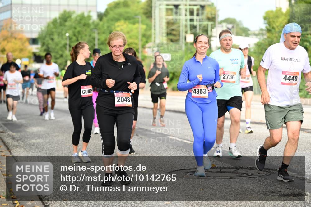 06.09.2026 - CURREX Alsterlauf Dr. Thomas Lammeyer http://msf.ph/oto/10142765 06.09.2026 10:12:38 Laufen 2048, 4353, 2736, 4440 meine-sportfotos.de