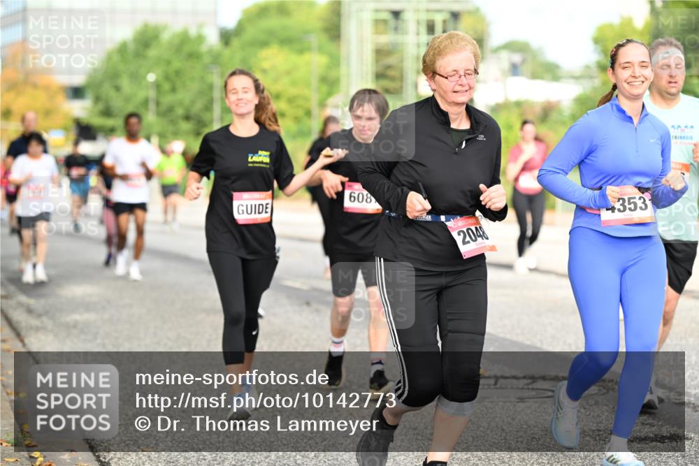 06.09.2026 - CURREX Alsterlauf Dr. Thomas Lammeyer http://msf.ph/oto/10142773 06.09.2026 10:12:39 Laufen 608, 2048, 353, 40, 44 meine-sportfotos.de