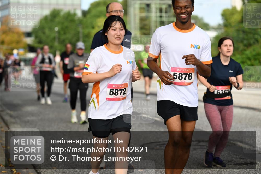 06.09.2026 - CURREX Alsterlauf Dr. Thomas Lammeyer http://msf.ph/oto/10142821 06.09.2026 10:12:47 Laufen 5872, 5876, 6362 meine-sportfotos.de