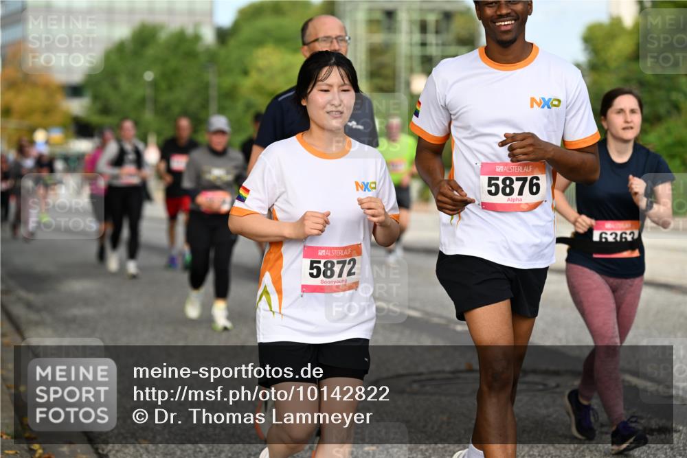 06.09.2026 - CURREX Alsterlauf Dr. Thomas Lammeyer http://msf.ph/oto/10142822 06.09.2026 10:12:47 Laufen 5872, 5876, 6363 meine-sportfotos.de