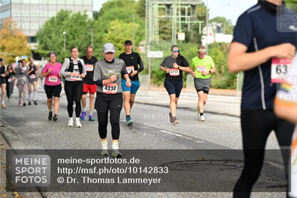06.09.2026 - CURREX Alsterlauf Dr. Thomas Lammeyer http://msf.ph/oto/10142833 06.09.2026 10:12:48 Laufen 5037, 5223, 756, 4750, 3496, 2688, 4232, 63 meine-sportfotos.de