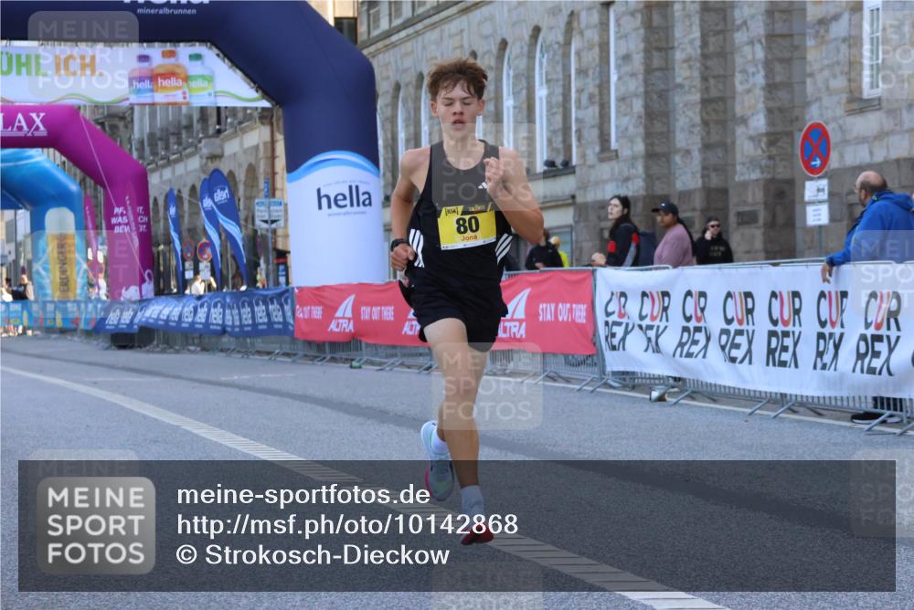 06.09.2026 - CURREX Alsterlauf Strokosch-Dieckow http://msf.ph/oto/10142868 06.09.2026 11:08:13 Ziel 80 meine-sportfotos.de