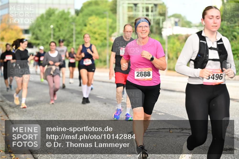 06.09.2026 - CURREX Alsterlauf Dr. Thomas Lammeyer http://msf.ph/oto/10142884 06.09.2026 10:12:53 Laufen 2688, 496 meine-sportfotos.de