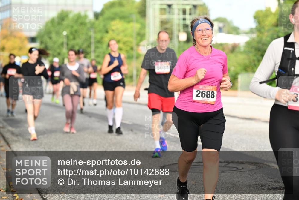 06.09.2026 - CURREX Alsterlauf Dr. Thomas Lammeyer http://msf.ph/oto/10142888 06.09.2026 10:12:54 Laufen 5037, 2688, 3 meine-sportfotos.de