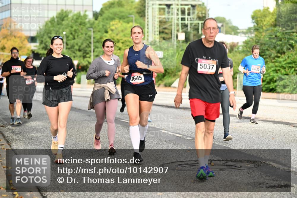 06.09.2026 - CURREX Alsterlauf Dr. Thomas Lammeyer http://msf.ph/oto/10142907 06.09.2026 10:12:56 Laufen 615, 3645, 5037, 6025 meine-sportfotos.de