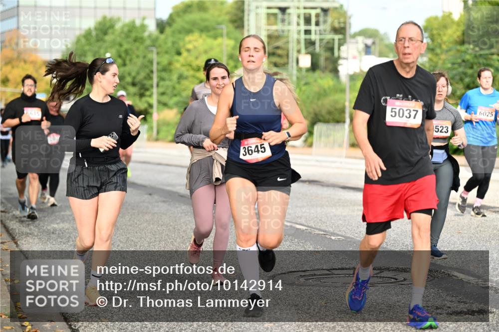 06.09.2026 - CURREX Alsterlauf Dr. Thomas Lammeyer http://msf.ph/oto/10142914 06.09.2026 10:12:56 Laufen 5615, 3645, 5037, 523, 6025 meine-sportfotos.de