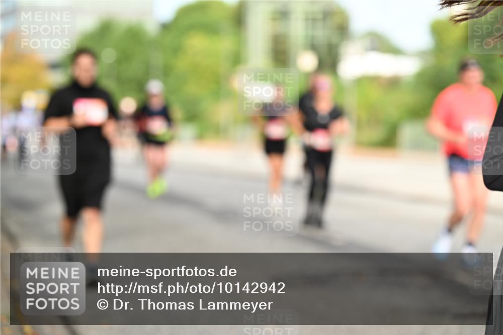 06.09.2026 - CURREX Alsterlauf Dr. Thomas Lammeyer http://msf.ph/oto/10142942 06.09.2026 10:12:59 Laufen  meine-sportfotos.de