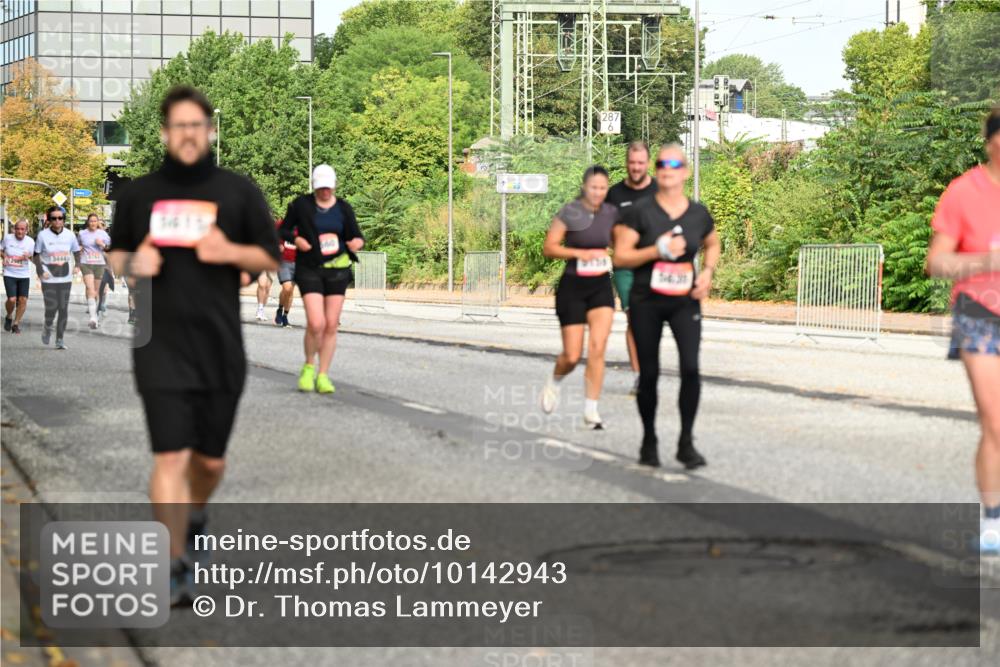06.09.2026 - CURREX Alsterlauf Dr. Thomas Lammeyer http://msf.ph/oto/10142943 06.09.2026 10:13:00 Laufen 3444, 5743, 287 meine-sportfotos.de