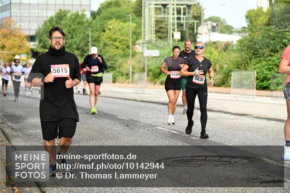 06.09.2026 - CURREX Alsterlauf Dr. Thomas Lammeyer http://msf.ph/oto/10142944 06.09.2026 10:13:00 Laufen 5615, 8560, 5159, 5635 meine-sportfotos.de