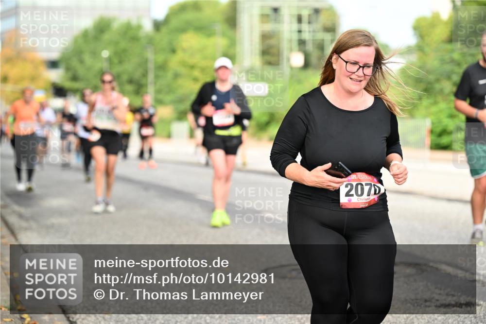 06.09.2026 - CURREX Alsterlauf Dr. Thomas Lammeyer http://msf.ph/oto/10142981 06.09.2026 10:13:03 Laufen 207 meine-sportfotos.de