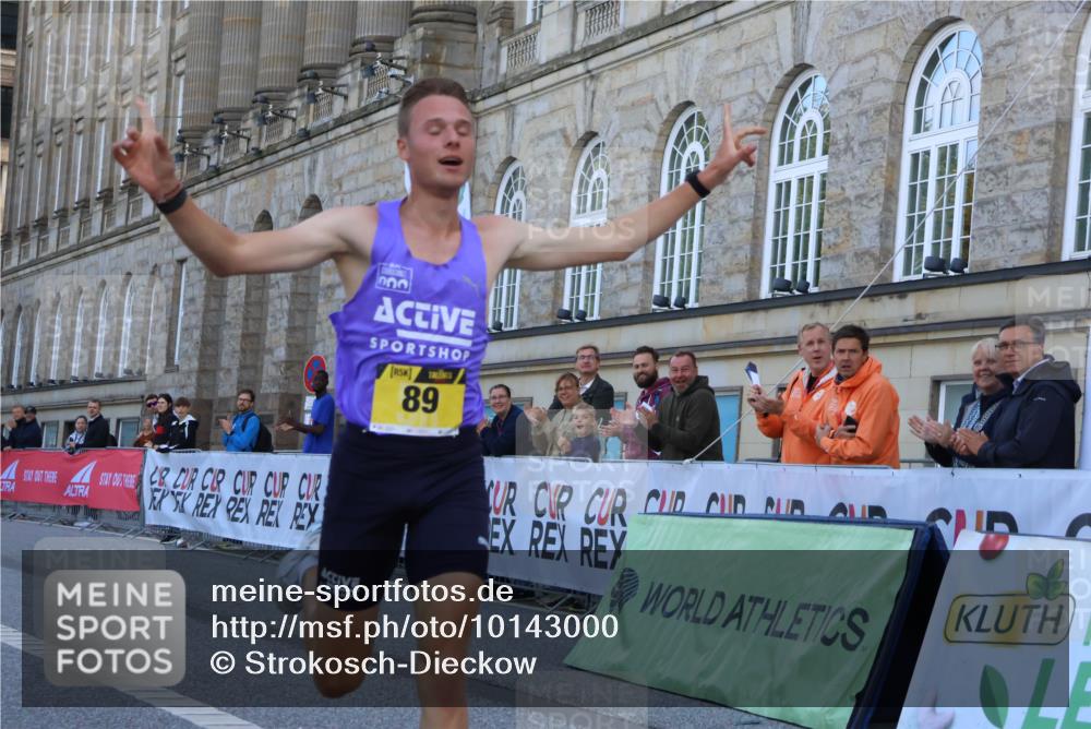 06.09.2026 - CURREX Alsterlauf Strokosch-Dieckow http://msf.ph/oto/10143000 06.09.2026 11:15:29 Ziel 83, 88, 89 meine-sportfotos.de