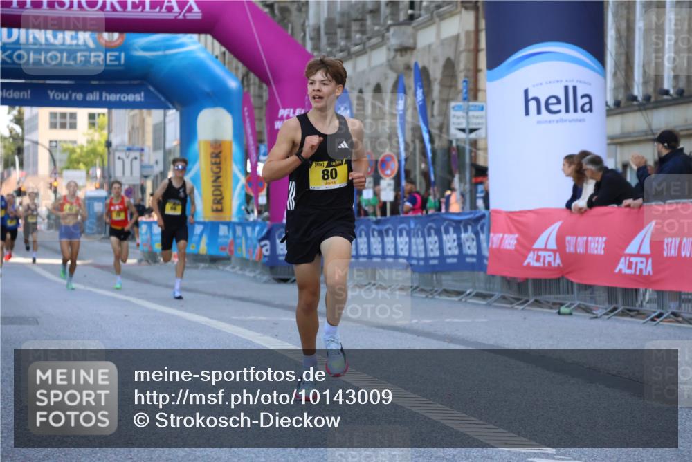 06.09.2026 - CURREX Alsterlauf Strokosch-Dieckow http://msf.ph/oto/10143009 06.09.2026 11:16:07 Ziel 80 meine-sportfotos.de