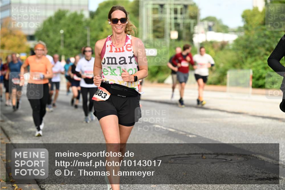 06.09.2026 - CURREX Alsterlauf Dr. Thomas Lammeyer http://msf.ph/oto/10143017 06.09.2026 10:13:07 Laufen 183 meine-sportfotos.de