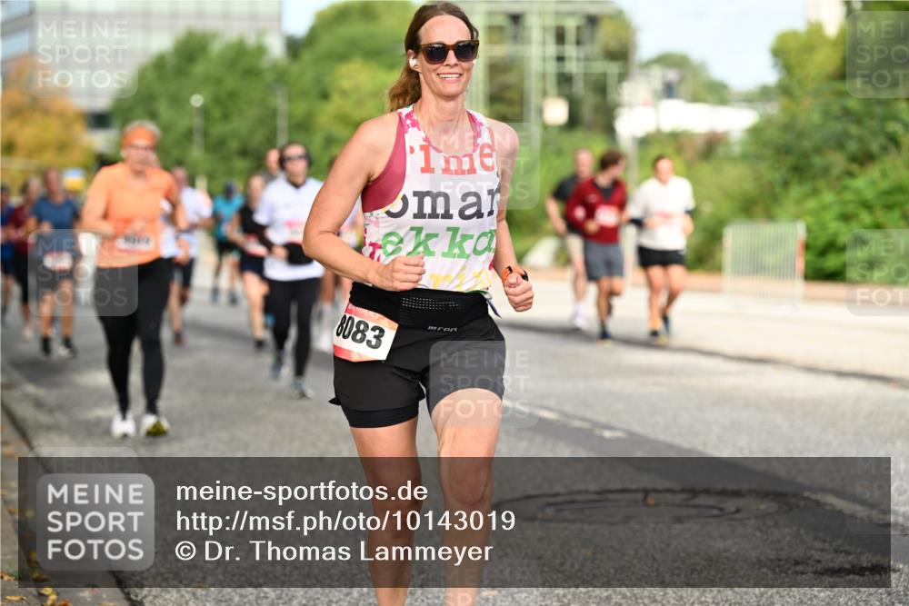 06.09.2026 - CURREX Alsterlauf Dr. Thomas Lammeyer http://msf.ph/oto/10143019 06.09.2026 10:13:07 Laufen 8083 meine-sportfotos.de