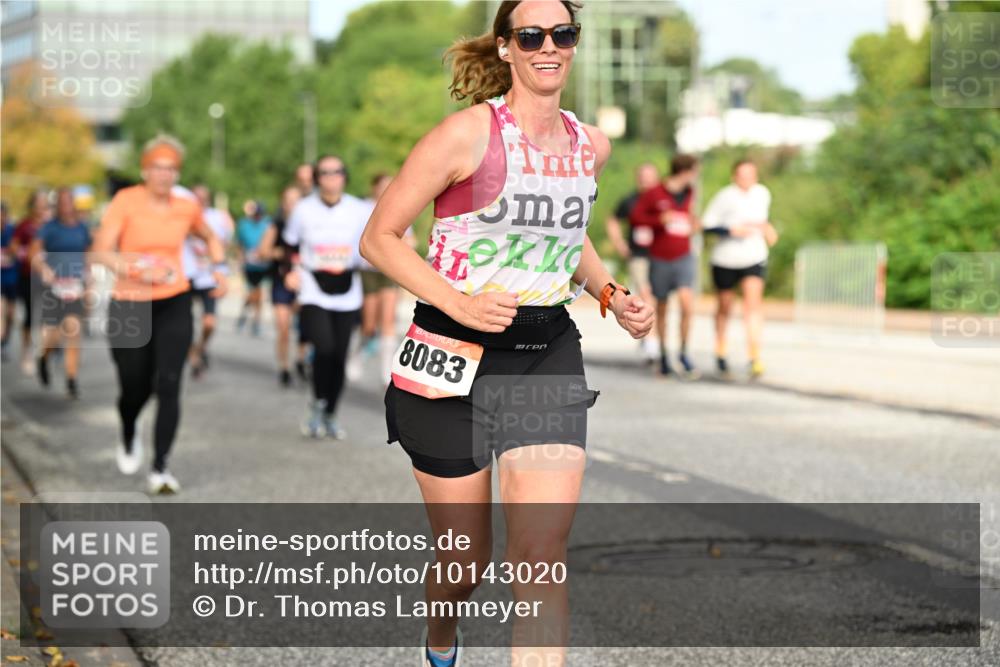 06.09.2026 - CURREX Alsterlauf Dr. Thomas Lammeyer http://msf.ph/oto/10143020 06.09.2026 10:13:08 Laufen 8083 meine-sportfotos.de